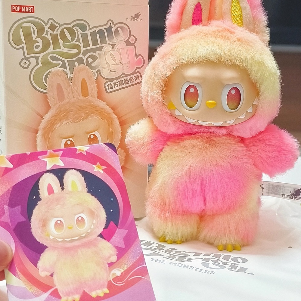 Labubu Big Into Energy - Loyalty (Unopened)